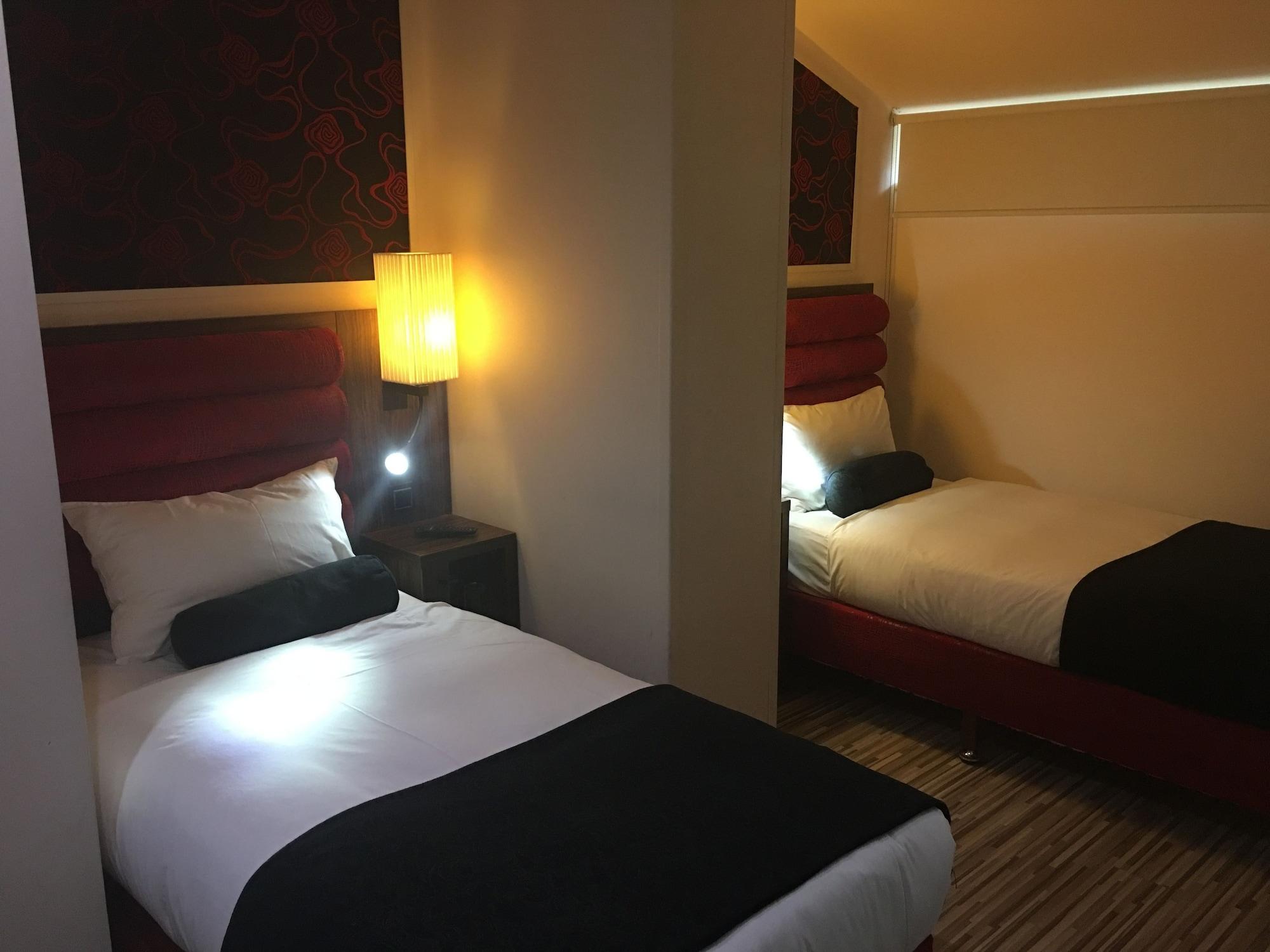 Simply Rooms & Suites Londres Exterior foto